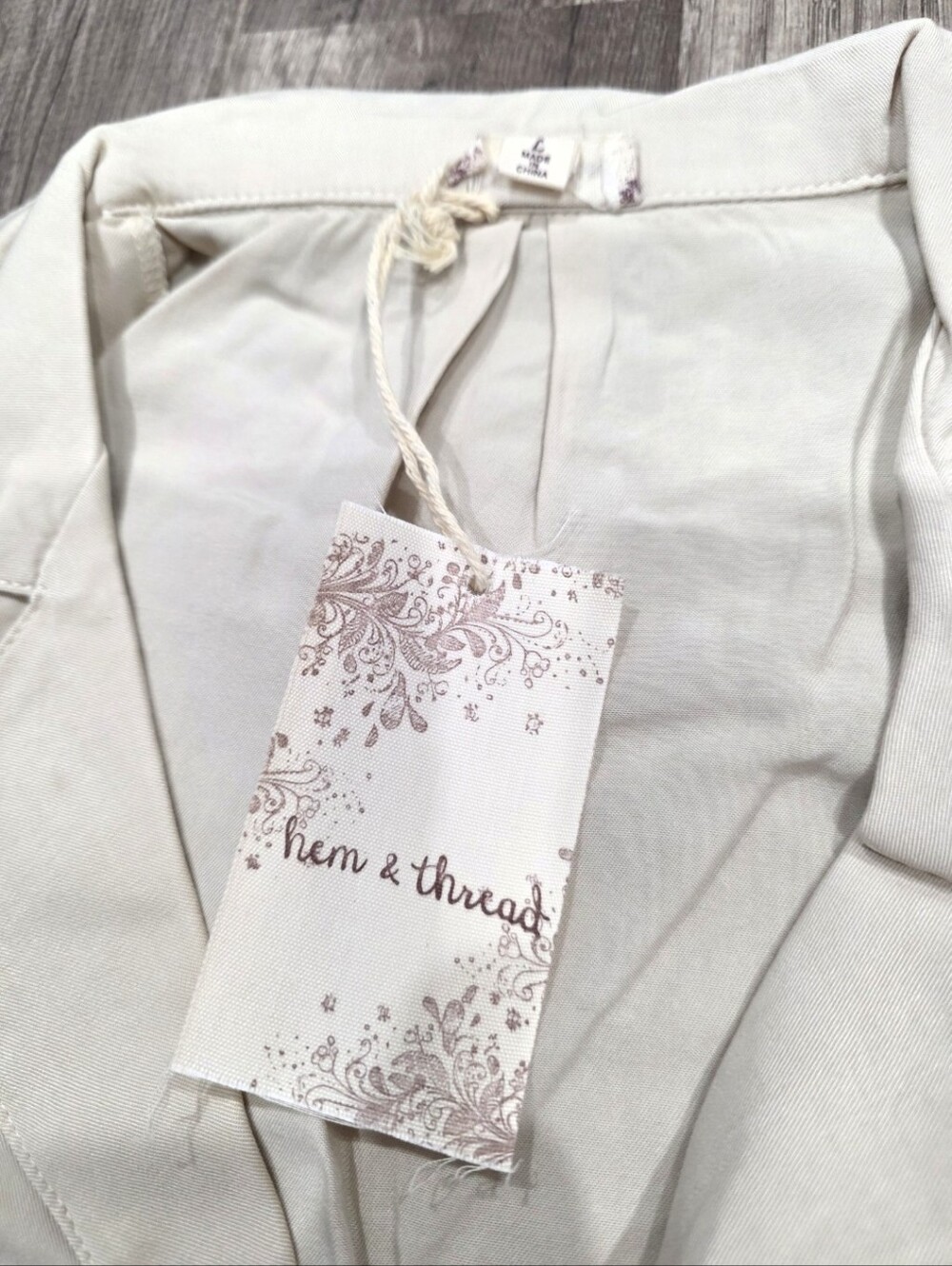Nwt HEM & THREAD REVOLVE cut Out Linen Women’s Cream Short-Sleeve Jumpsuit Y2K - Picture 8 of 12